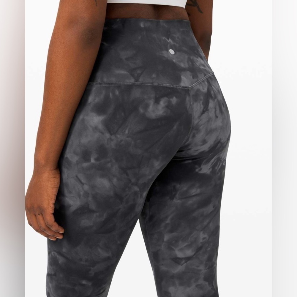Lululemon Align Pant 25" *Diamond Dye in Diamond Dye Pitch
Grey Graphite Grey - Picture 9 of 9